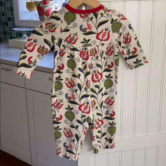 Tea Collection Floral Festive Kimono Neck One-Piece Infant 6-12 - Picture 6 of 7